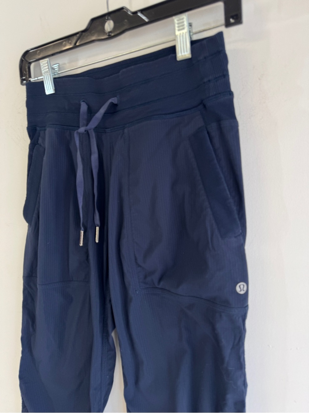 Lululemon Dance Studio Jogger Pants Navy Size 2 Athleisure Travel Activewear - Picture 4 of 16